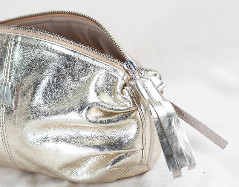 Ariadne case - Gold or Silver leather - milloobags