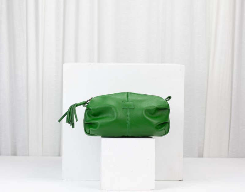 Ariadne case - Grass green leather - milloobags