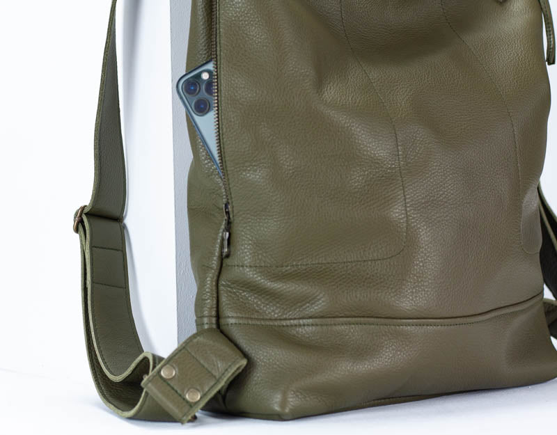 Minos backpack - Olive green pebbled leather - milloobags