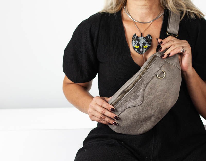 Haris fanny pack - Stone grey leather - milloobags