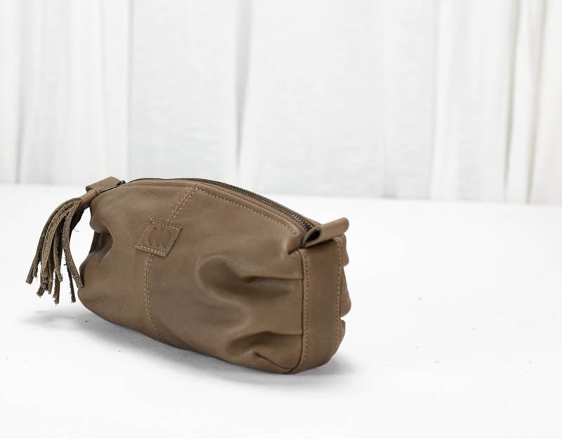 Ariadne case - Khaki brown leather - milloobags