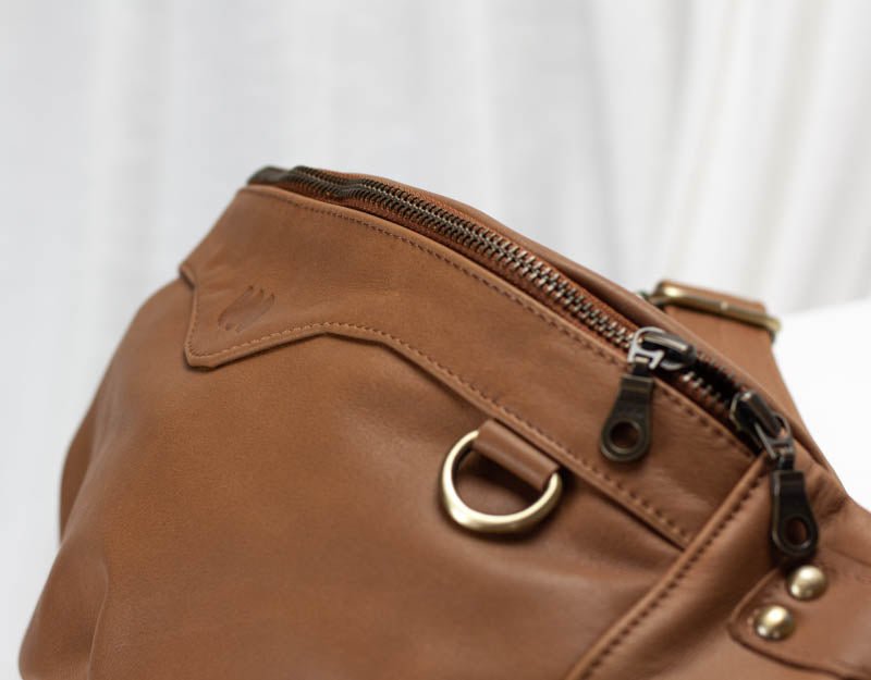 Haris fanny pack - Milk coffee brown leather - milloobags