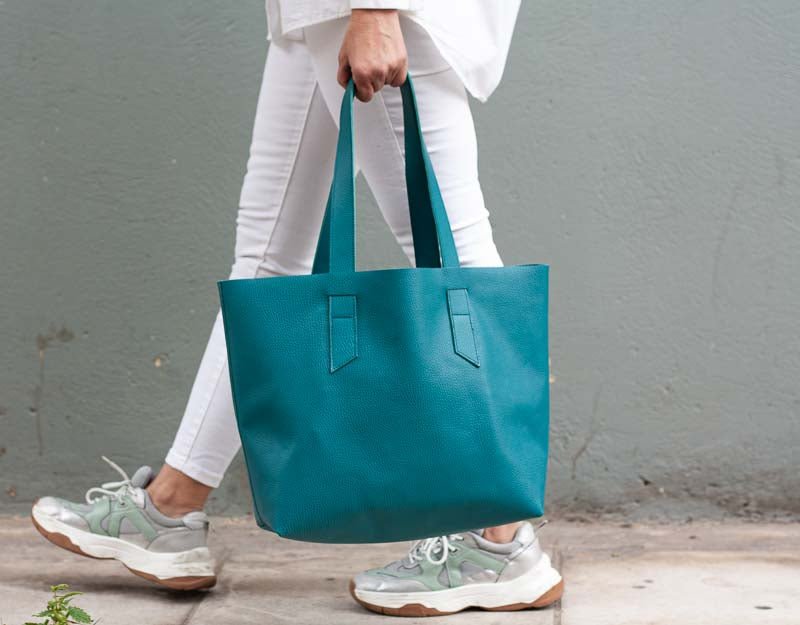 Calisto tote bag - Petrol blue pebbled leather - milloobags