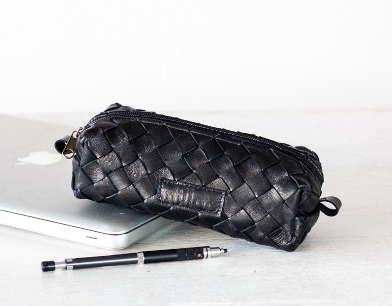 Rec pencil case - Black handweaved leather - milloobags