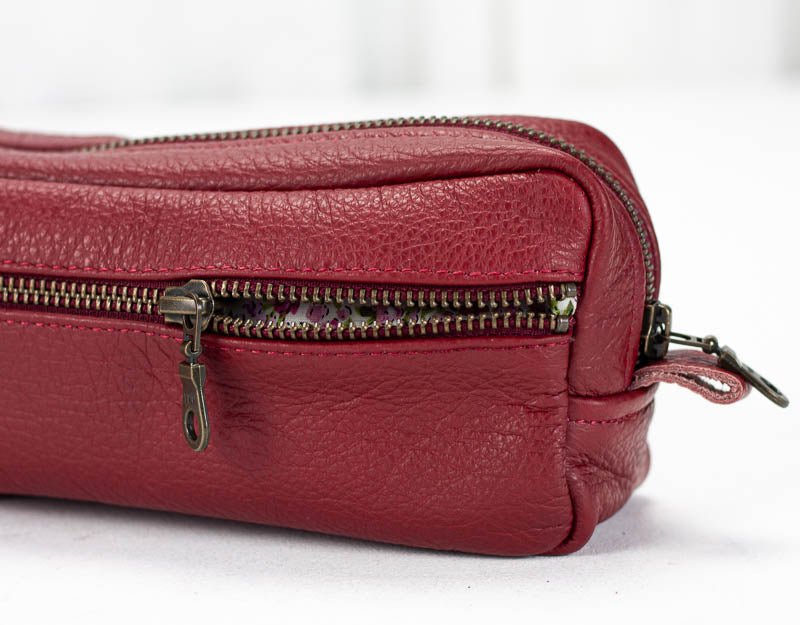 Brick case - Deep red leather - milloobags