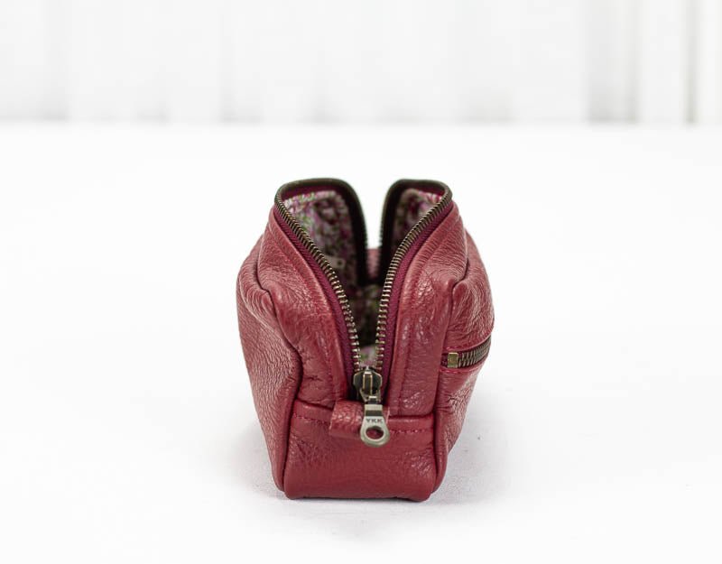 Brick case - Deep red leather - milloobags