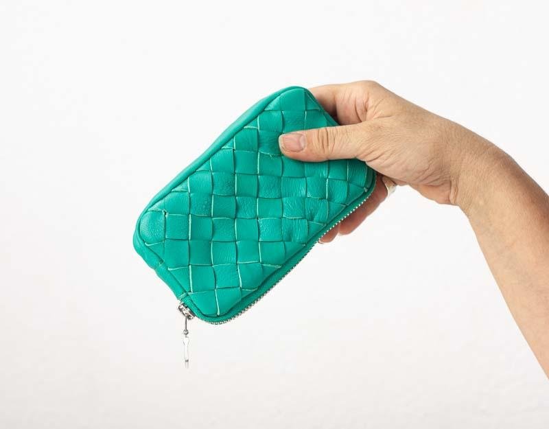 Antheia wallet - Teal Blue handwoven leather - milloobags